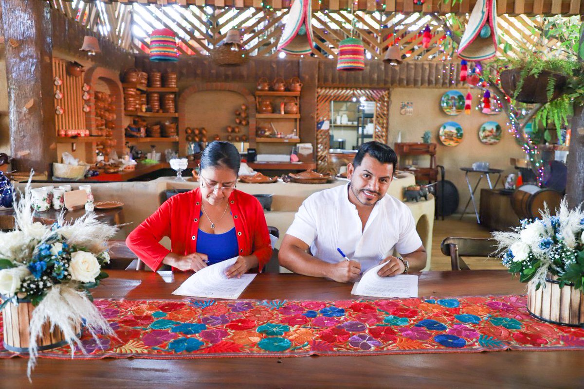 Chalo Flores tweet media