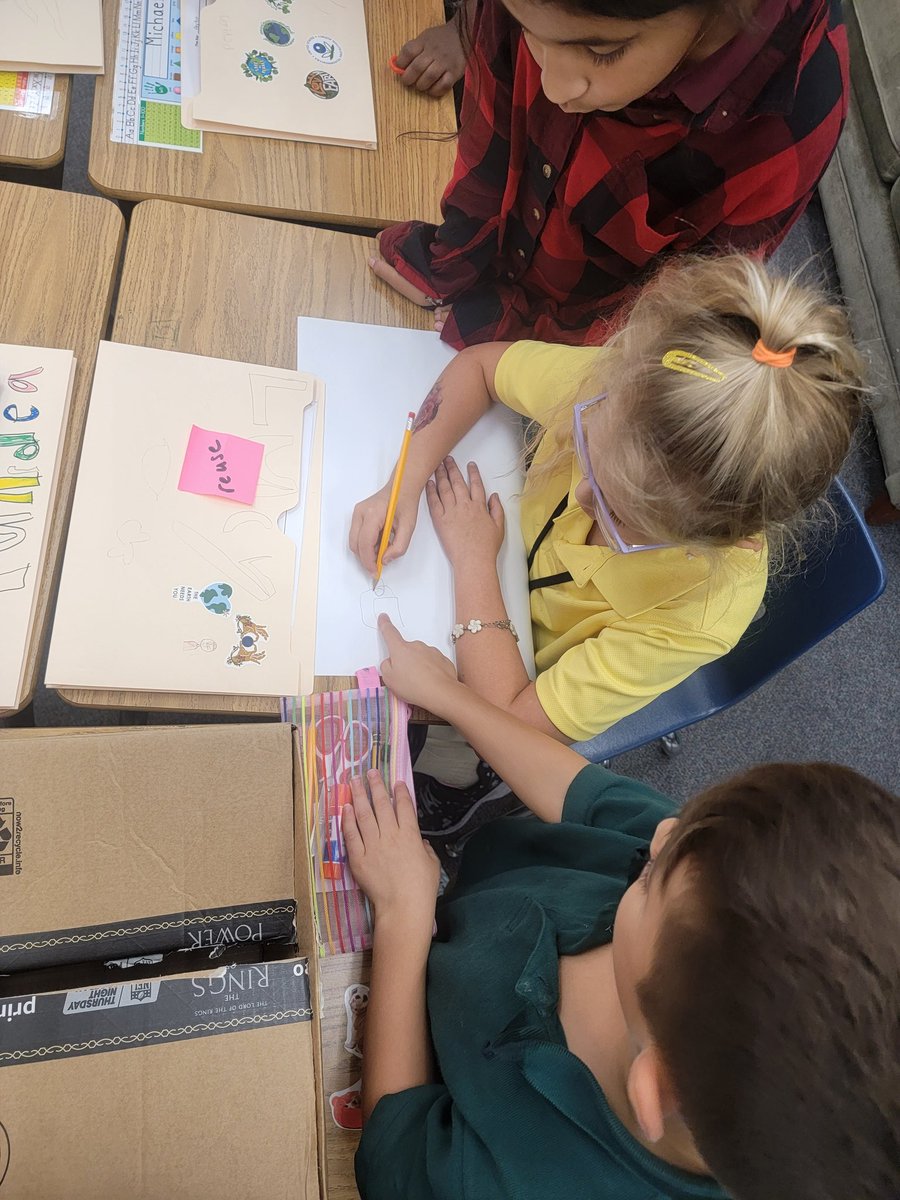 MrsHuber(Singewald) tweet media