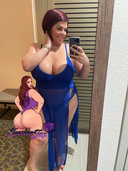 A fan told me I look in blue, so he blew inside of me! #wcw #hotwife #nsfwtwt #nsfwt #onlyfansgirl 

https://t