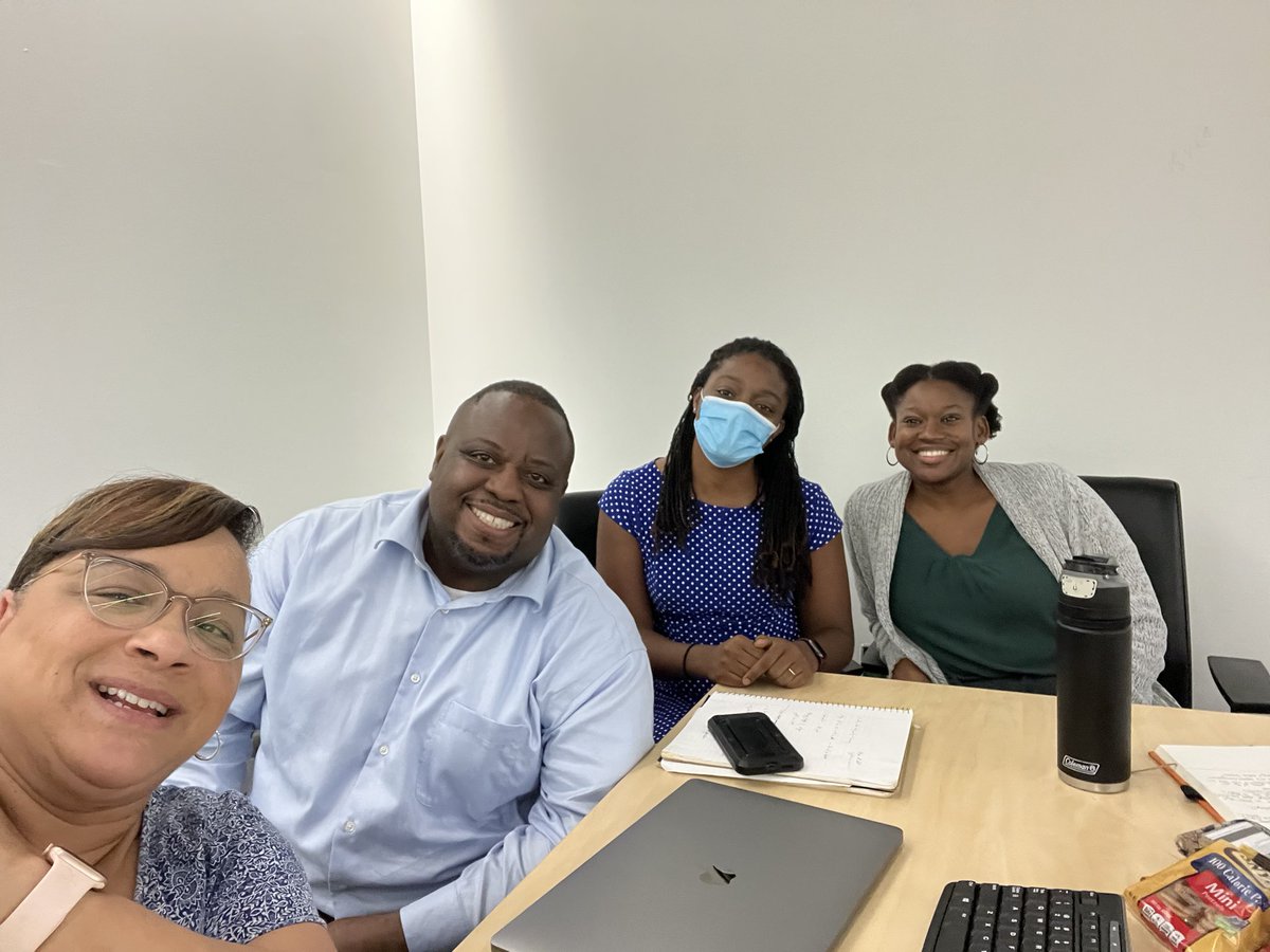 DrErikaMoore's tweet photo. Notice anything special with @AakankshaJha19 โs thesis committee?! @DrIKParker @MSEJAllen @Larkin_voice and I had so much!! First time for all of usโฆ All #BlackFaculty Thesis committee!! https://t.co/zvQCF0kBEu