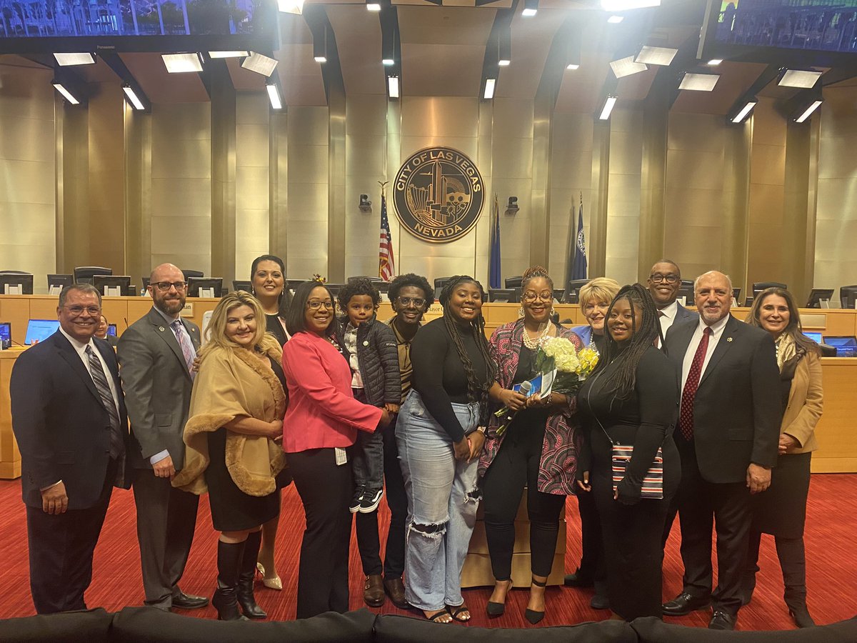 TheLVMillennial's tweet photo. Pssssstttt - Hey #LasVegas… Have you heard the incredible news that @cmorris0024 is the @CityOfLasVegas Employee of the Month?!!! ✨ Well deserved Chrys! Thank you for all you do for our CLV workforce! Beyond proud of you! #Iknowher @lmorris1908 💕 https://t.co/Owf5hEa3nP