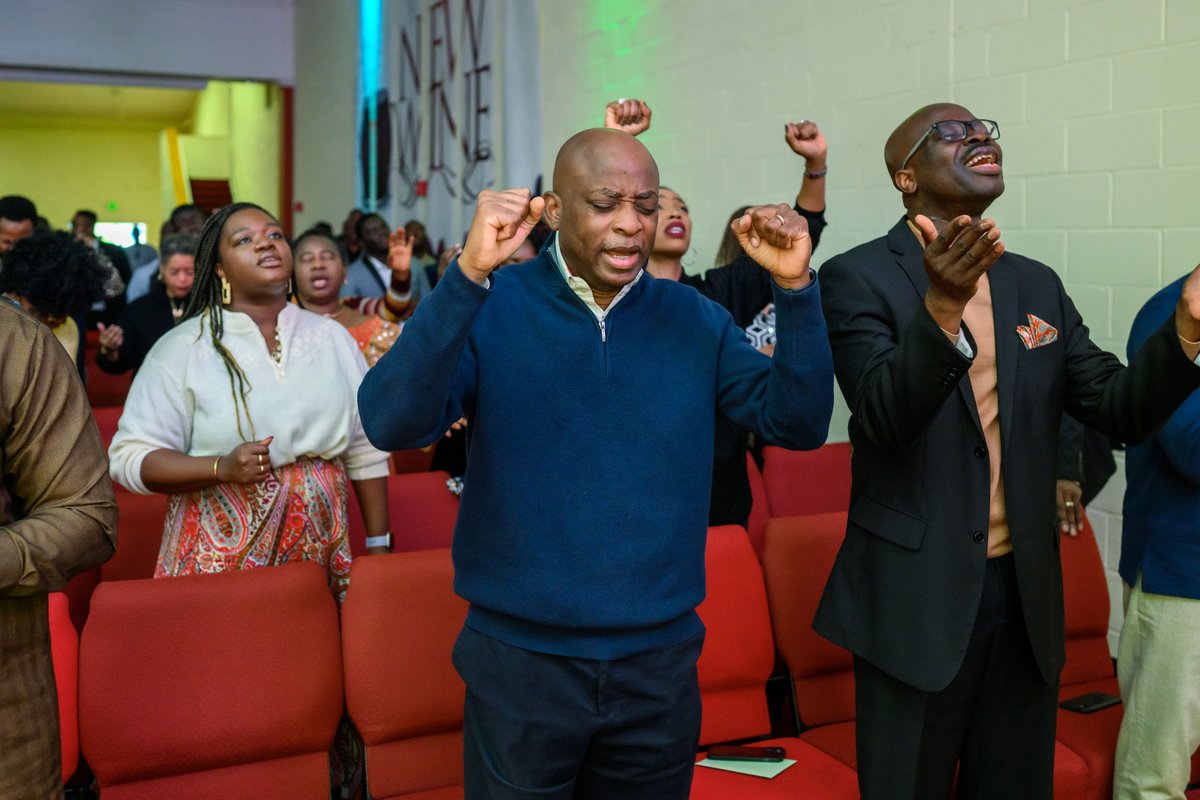 JesusHouseBalt's tweet photo. Better is one day in your courts than a thousand elsewhere. Psalms 84:10

#SundaysAtJHB #JHBSundays #JesusHouseBaltimore #JHB #ChurchInBaltimore #ChurchesInBaltimore #BaltimoreChurches #BaltimoreChurch https://t.co/cJY4KcjKUP