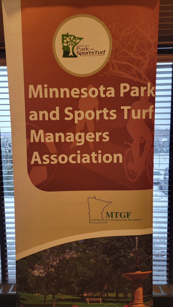 Huge thanks to <a href="/MPSTMA/">MPSTMA</a> for the opportunity to speak at their Fall Workshop. Big and engaging crowd trying to improve themselves and their sports fields. 

#PrepareToPlay