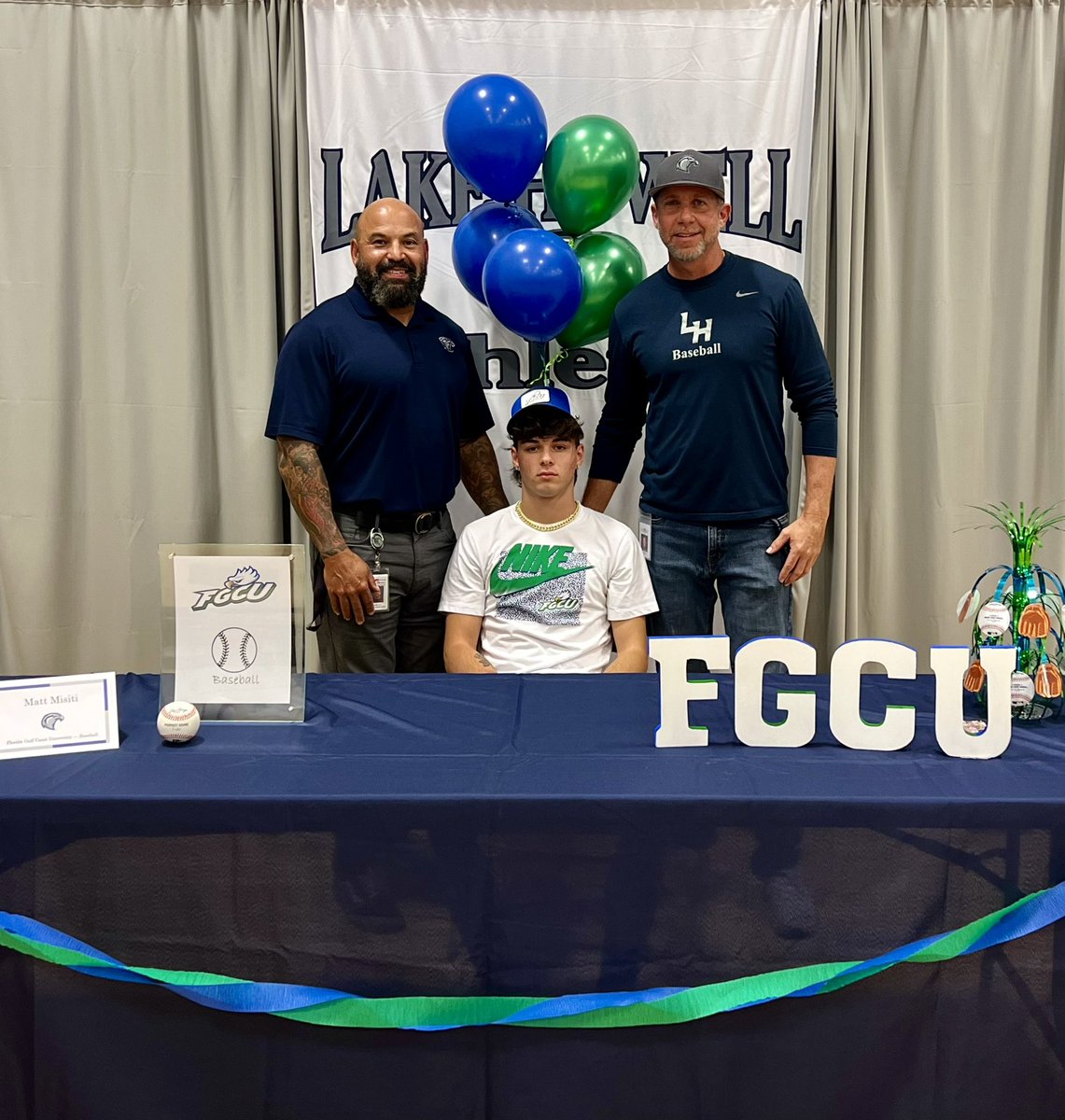 Congratulations to <a href="/MattMisiti/">Matt Misiti</a> on signing his #NLI to Florida Gulf Coast University today!! 🦅⚾️
<a href="/LHHS_Athletics/">Lake Howell Athletics</a> <a href="/FGCU_Baseball/">FGCU Baseball ⚾️</a>