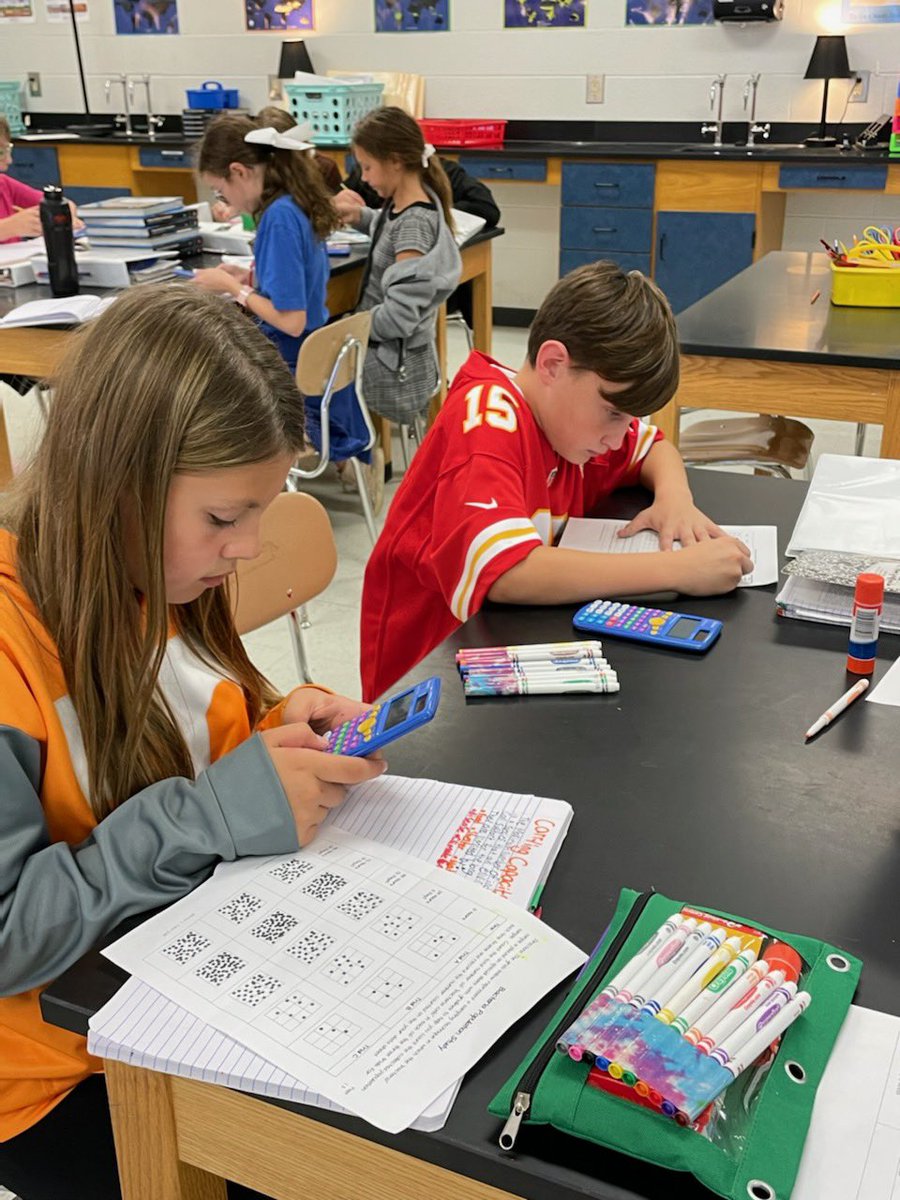 WhiteHouseMiddle tweet media