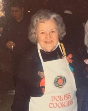 DishtoryApp's tweet photo. "When My Mother Taught Me To Cook, She Taught Me How To Live."
Share with us some of the kitchen tips and tricks that your mother taught you.
#foodislife #motherknowsbestโค๏ธ #cookingtips101 #food https://t.co/IRoR6kKEfQ