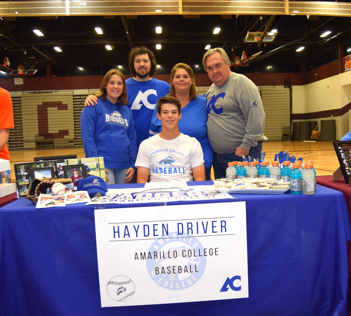 PSHSWildcatsBas's tweet photo. Could not be happier to see @hayden_driver12 sign with Amarillo College to play baseball at the next level! Congratulations to Hayden and his family.  The best is yet to come. https://t.co/6Nz6VioPzb