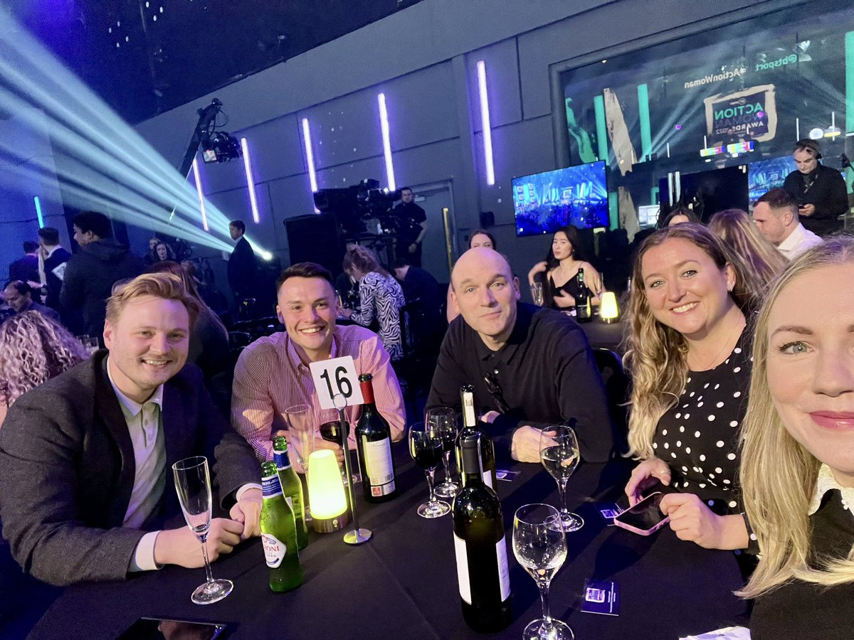 What an inspirational evening. Women rock 💥 #ActionWoman <a href="/btsport/">TNT Sports</a> #suebarker @daisy_louu <a href="/Rob_Arms_/">Rob Armstrong</a> <a href="/JMcreavie/">Jack McReavie</a>