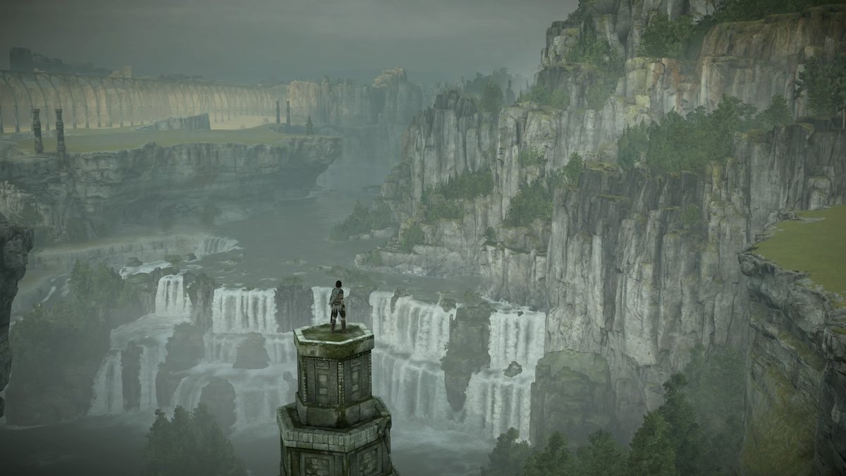 cetoxin's tweet photo. Stunning game #PS4share #ShadowOfTheColossus #Colossussy #landscape #waterfall #bridge #PS4 #gamer #twitch #games https://t.co/IrtBfpJmtm