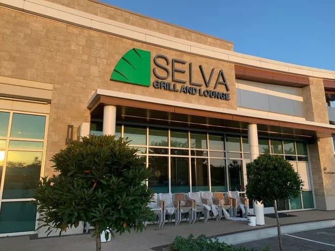 LocalTeaCo's tweet photo. Selva Grill is now open for lunch at #UTC, &amp; they’re restocked with our #LooseLeaf #teas.  

I wrote about #Selva last year, Link Below

Stop by for lunch, dinner, cocktails, or a #cuppa.  #Goji Green &amp; #Mote Beach #Tea are best sellers

#SipLocally
https://t.co/fiXezzVgNq https://t.co/dJCAV4MaUR