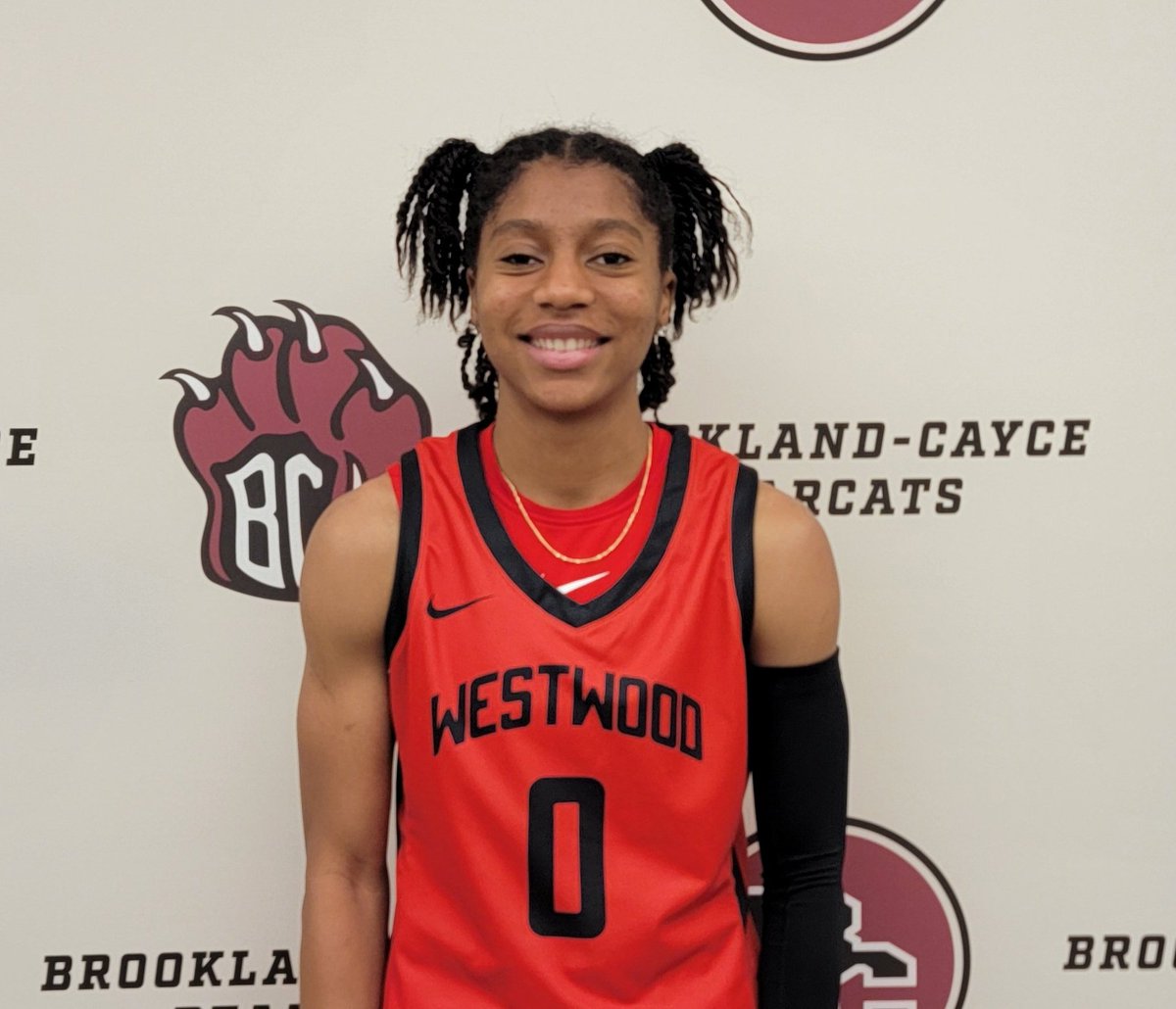 CghrMedia's tweet photo. π #CGHRMedia
@SCBCA Media Day
@wjkeenanraiders - 2023 - Milaysia Fulwiley - @GamecockWBB
@CamdenGBB - 2024 - @JoyceEdwards24
@RedhawksGBBall - 2023 - Jessica Woods - @GoCamelsWBB
@TimberlandHS - 2023 - @FergusonAmiyah - @CSUNWBB
#SCBCAMediaDay
#CarolinaGirlsHoopsReport https://t.co/bR9Xv1vefM