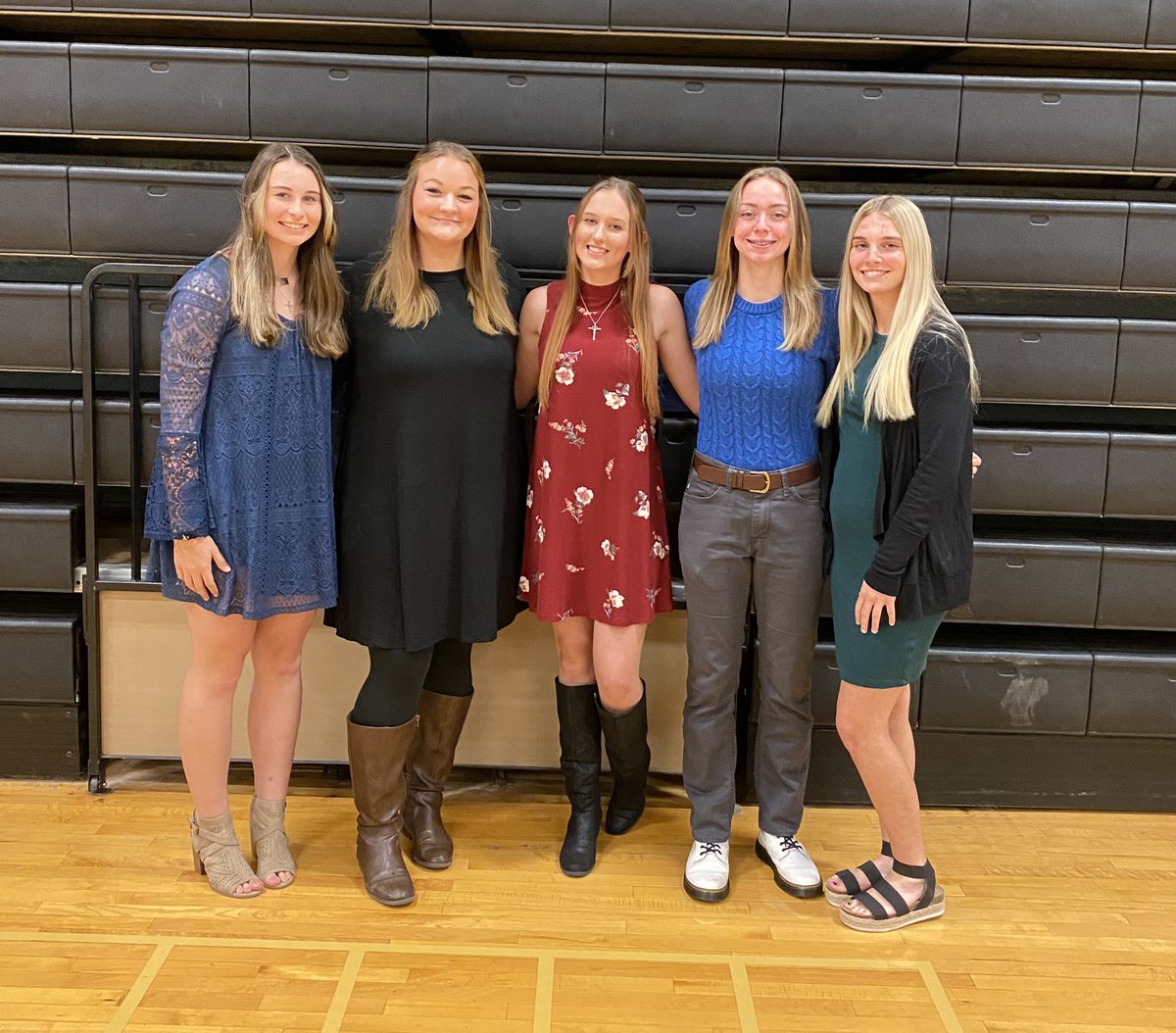 Proud of our Student Athletes!!! We have 5 members in the National Honor Society on our team!!!📚❤️🏀