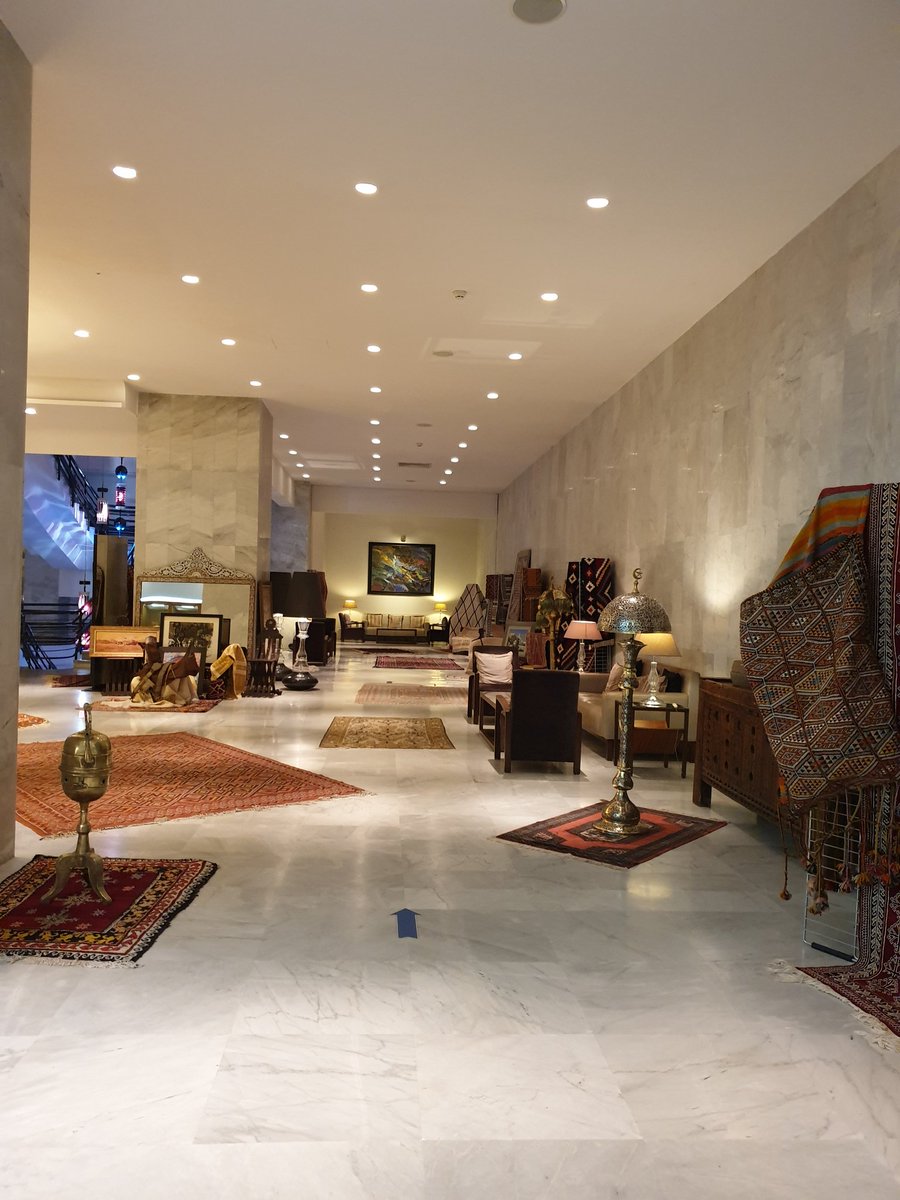 PreuveDz's tweet photo. #Djezair #Alger #Algerie #Aurassi
🇩🇿Alger 16 nov 2022 - Hotel Aurassi
🔹️le relooking de ce grand hotel est reussi. Bravo! https://t.co/heecOgIf7i