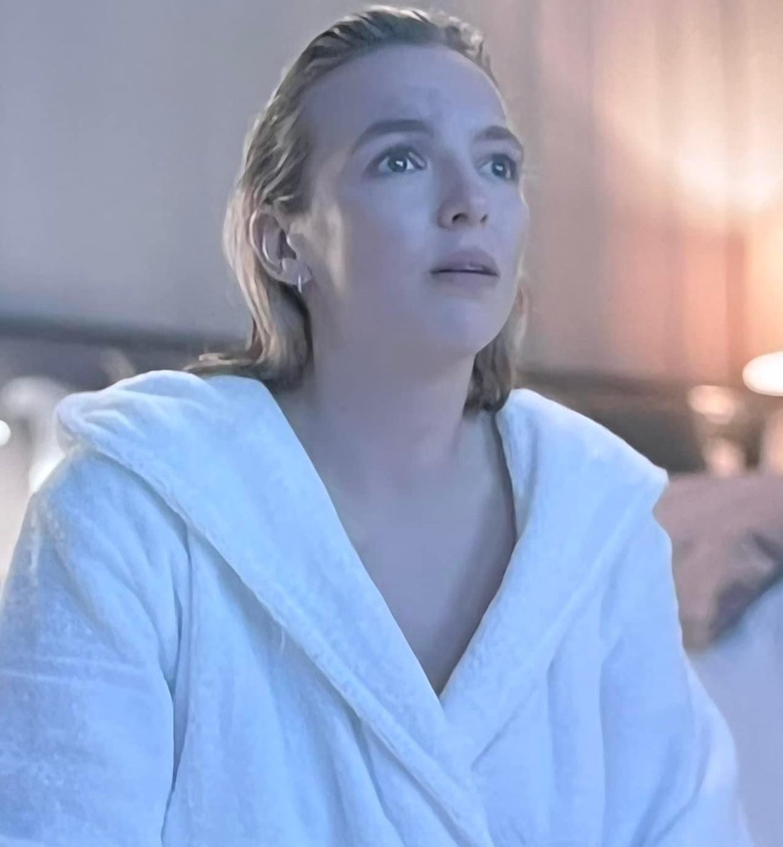 Me checking my bank balance and confirming that no, there’s no way I can afford to go see #PrimaFacieBroadway