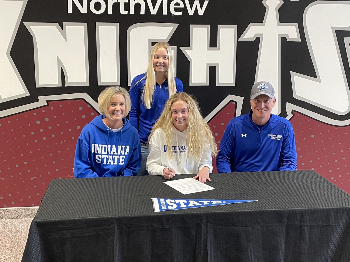 knightsath's tweet photo. Congrats to Halle Miller signing her NLI to run XC and Track at ISU https://t.co/q9YyvNoHnd