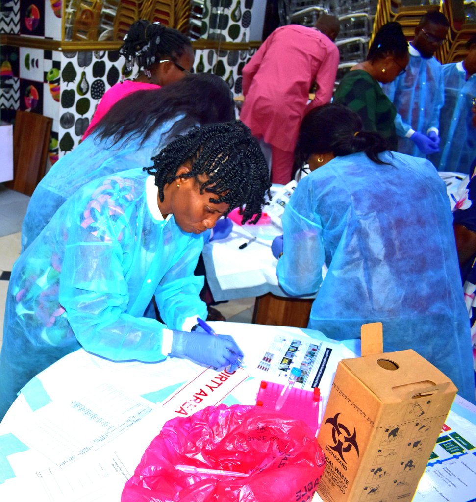 CCFNigeria's tweet image. 1. Across our supported health facilities in Abia, Enugu, &amp;amp; Imo states where we are implementing the #ACCESS project funded by @PEPFAR through @CDCgov, @CCFNigeria is training frontline workers on #Recency surveillance.
#Recency surveillance seeks to reduce #HIV-related deaths by