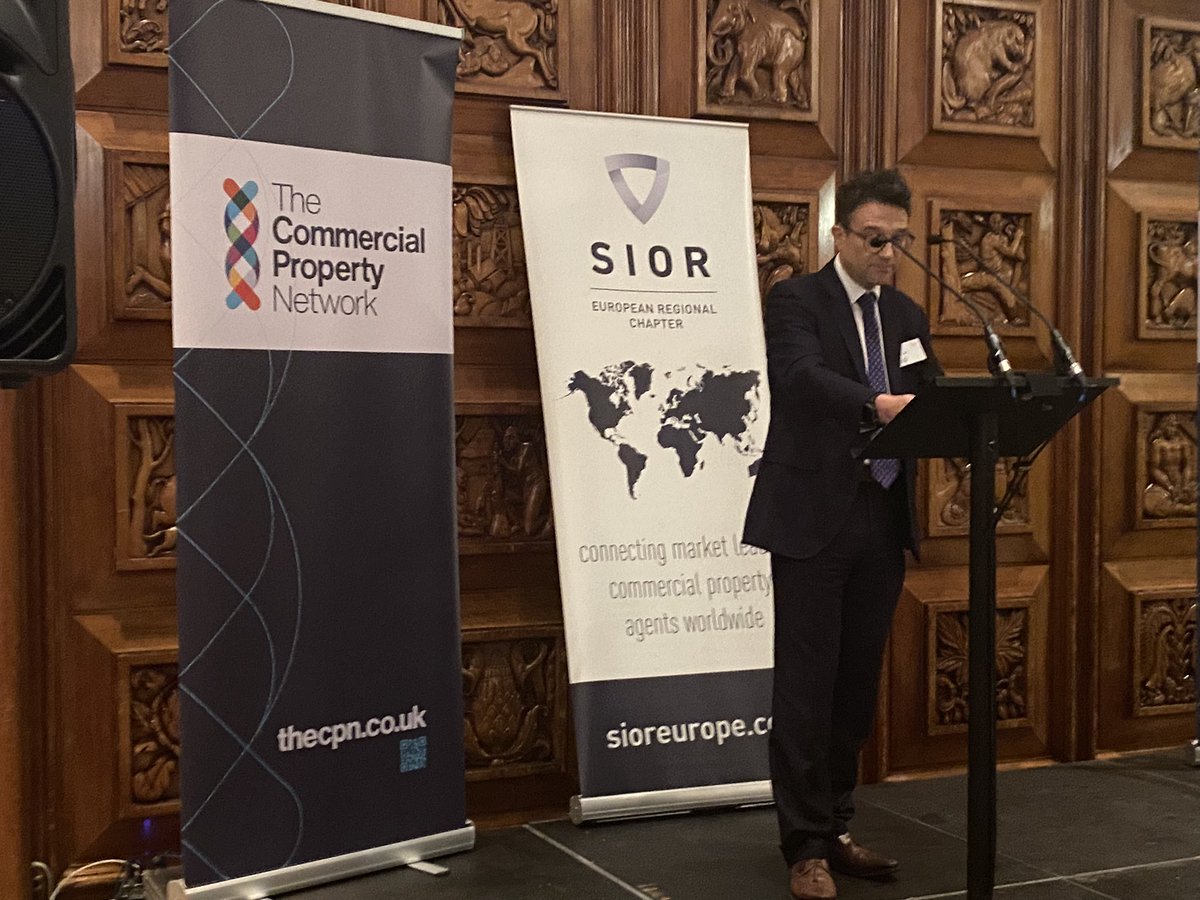 theCPNnews's tweet photo. @theCPNNews President @Ferguslaird is delighted to share the news of our rebrand from PAI to The Commercial Property Network at tonight’s Annual Cocktail Party.  Find out more at https://t.co/wvOsJ4NJxw https://t.co/d8B1nTEU4N