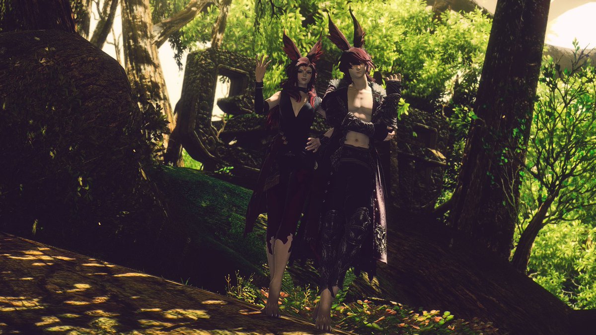 NoctuInu's tweet photo. Rose and Geir are from the First, the former having ran away from home to escape their power-hungry mother who planned to sacrifice her.

Geir followed sometime after, breaking apart from the life he knew to follow and protect his little sister. 

Both do not regret their choices https://t.co/1pNKwfGPzw