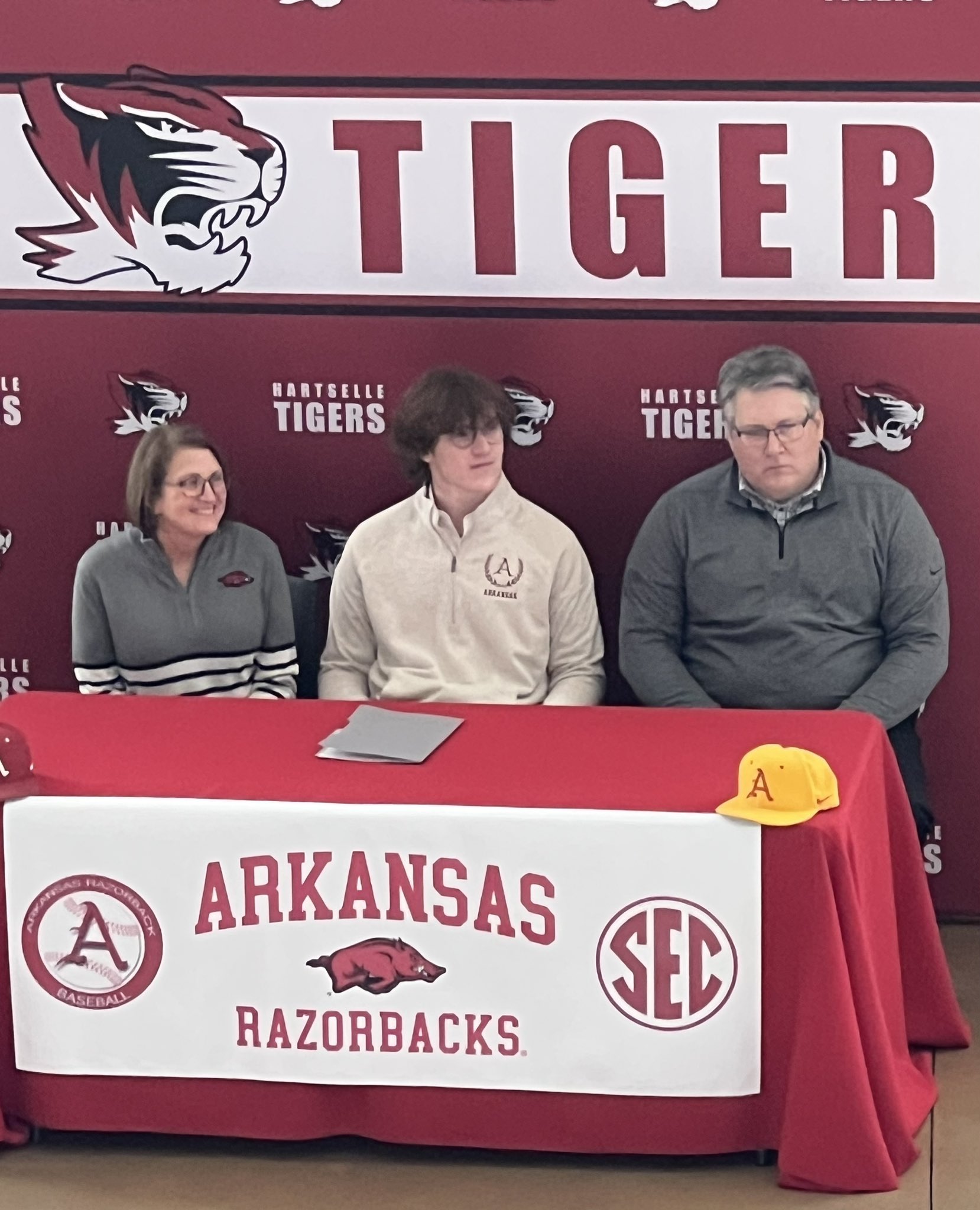 Hartselle Tigers Football (HartselleFball) / Twitter