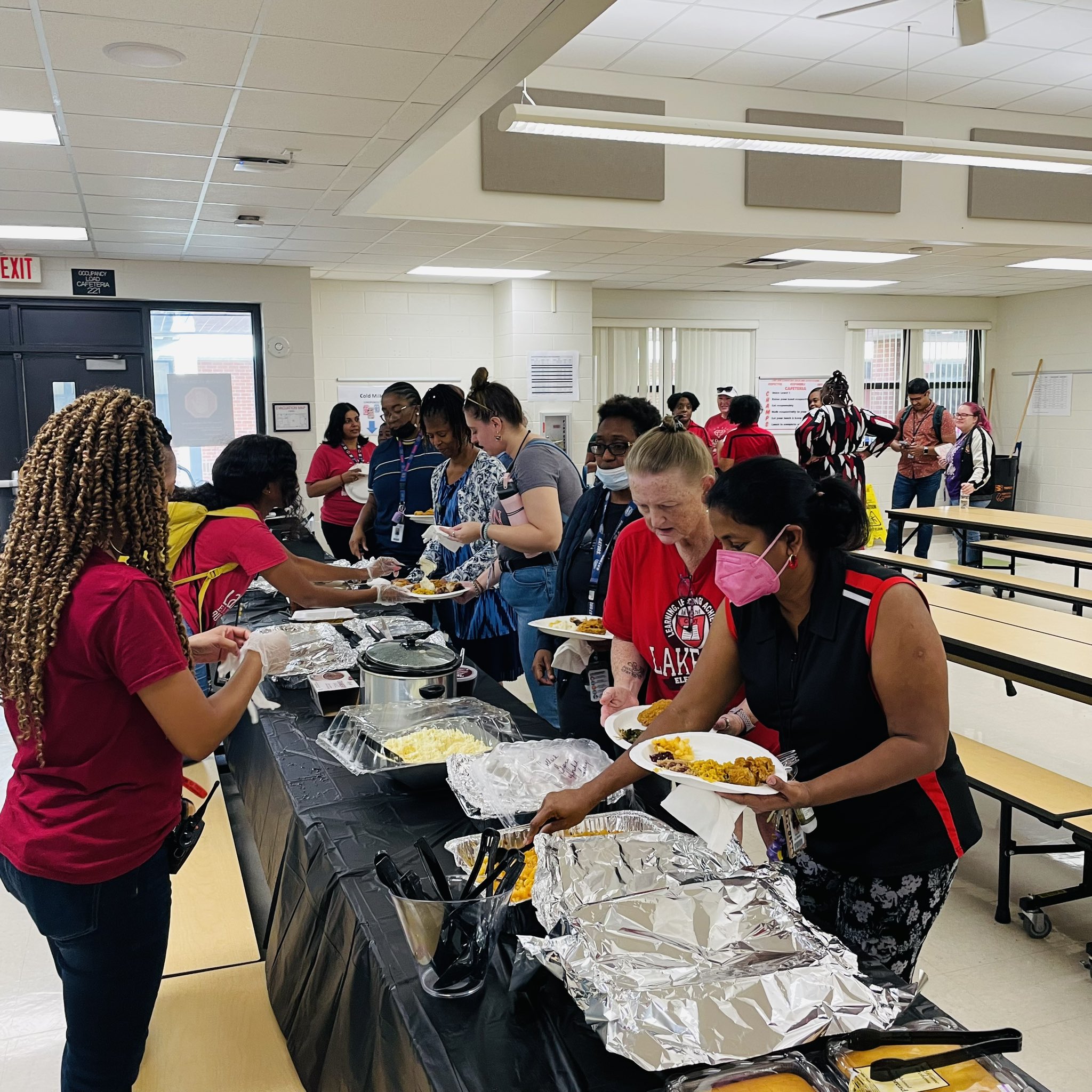 LakeGemES_OCPS on Twitter "Our staff Thanksgiving lunch was fantastic