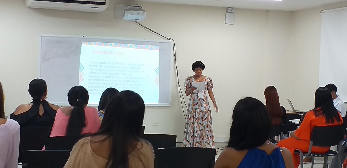 AlexaMa99757721's tweet photo. #SeminarioTaller el arte como medio de expresión humana, oral y escrita 
#EscrituraCreativayArte #ProcesoComunicativo #3Sem #EducaciónInfantil @UGsedeMaicao 

@jaroldiazc https://t.co/CuqTEu8Fhh