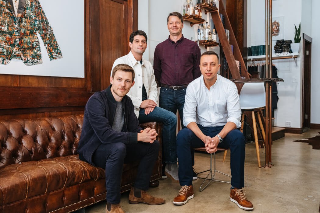 Faire has quintupled its valuation from $2B to $12B within 2 yrs.

The founders (ex-square employees) have changed how local retail is done. They've raised over $1.7B from some of the world's top investors

This is the story of Faire and lessons of how Faire has been successful: