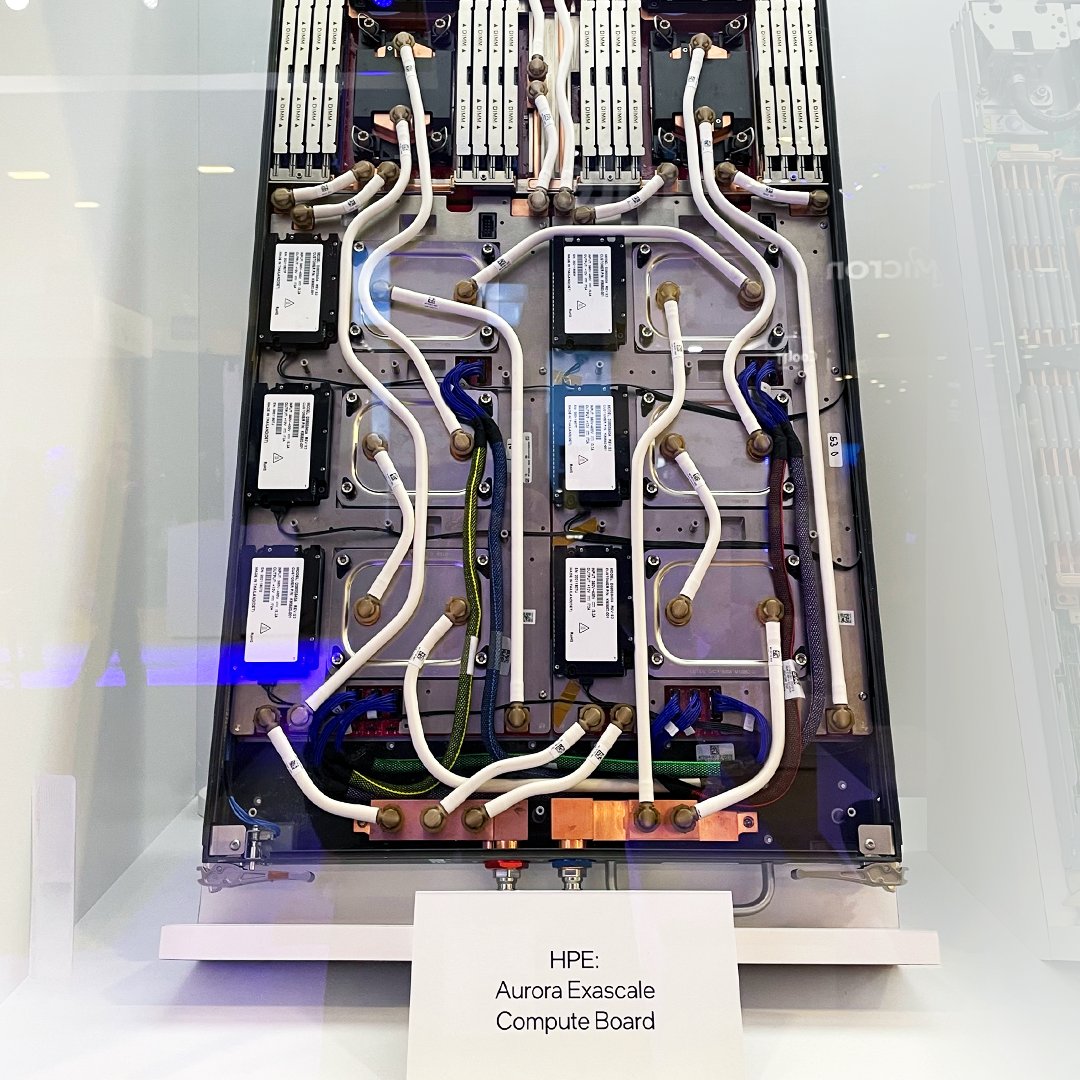 IntelGraphics's tweet image. We’ve got some prized shots from #SC22! Here are new boards from Lenovo designed for #IntelMaxSeries GPU and CPU, a variety of configs shown of Intel Data Center GPU Max Series, and even the Aurora Exascale Compute Board. Lots of great tech shown here!