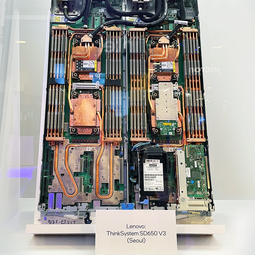 IntelGraphics's tweet image. We’ve got some prized shots from #SC22! Here are new boards from Lenovo designed for #IntelMaxSeries GPU and CPU, a variety of configs shown of Intel Data Center GPU Max Series, and even the Aurora Exascale Compute Board. Lots of great tech shown here!