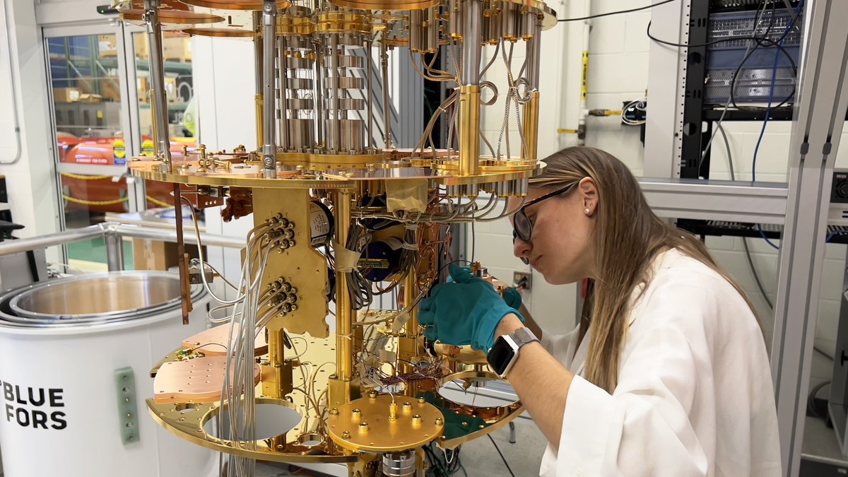 sqmscenter's tweet photo. SQMS is proud to announce our redesigned website at https://t.co/WDRnJfBDqL🎊🎊 Learn about the people, facilities, research and workforce dev. that goes in to making advancements in #QIS and the ambitious effort towards making a powerful quantum computer. @Fermilab @doescience https://t.co/wAYo2hP7dp