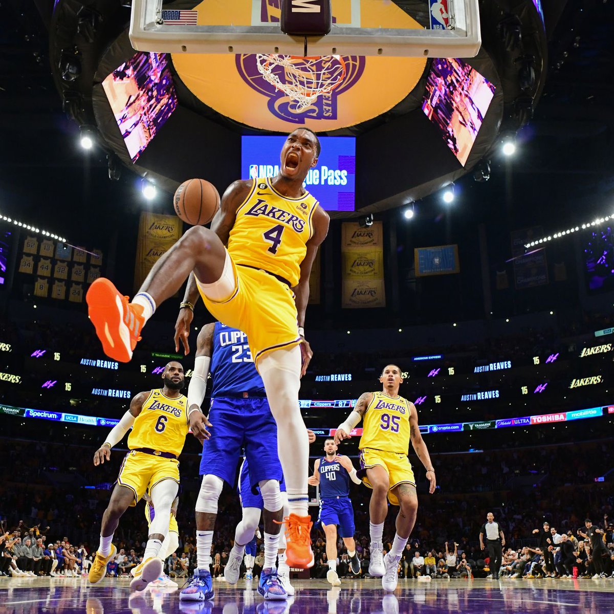 Today’s film thread is on Lonnie Walker IV, who has been a lone bright spot for LA. For those on the Lonnie agenda, this one’s for you.

We’re looking at how he’s been effective, on offense, and now his scoring punch has somewhat lessened Bron, AD and Russ’ burden.