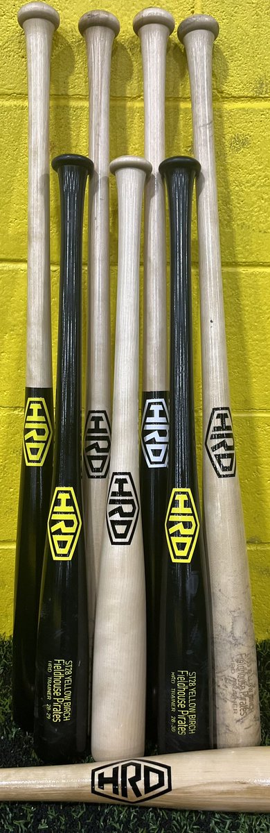 perryscott012's tweet photo. Special thank you to @HrdBatCo for allowing @FHPirates players to #trainHRD #swingHRD during indoor training. 

HRD Bat Co. is Canada's newest Pro Approved bat manufacturer. Crafting all products from the highest quality of hand split hard maple and yellow birch. https://t.co/jTjHT0f0Xz