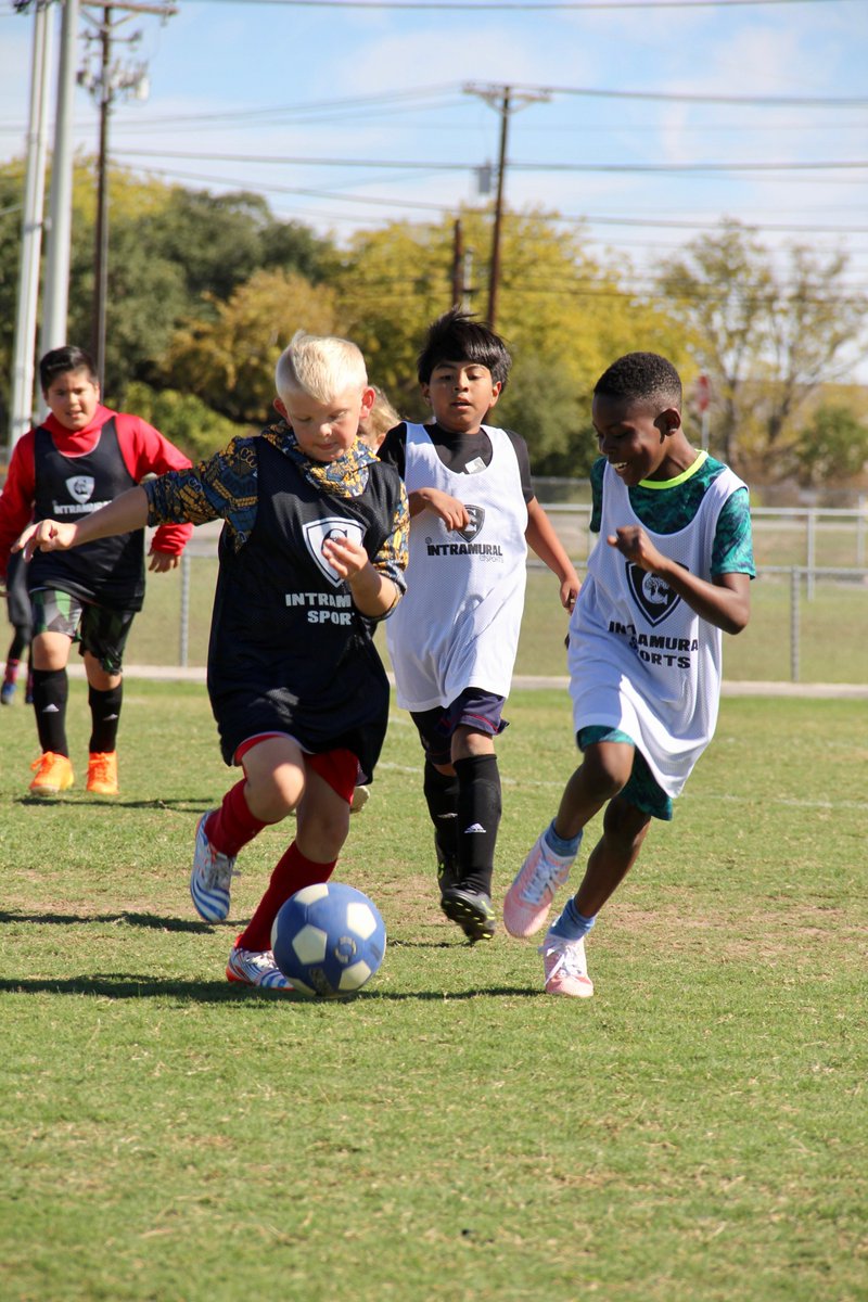 ComalFIT's tweet photo. Join #ComalIMSports in cheering on all of our 4th and 5th grade students as they compete this Saturday 11/19 in the IM Soccer Championship Tournament! First game kicks off at 830am at all locations. For more info visit: https://t.co/3wFppOExGA @cisdnews #EveryStudentConnected https://t.co/89peAVFxeR