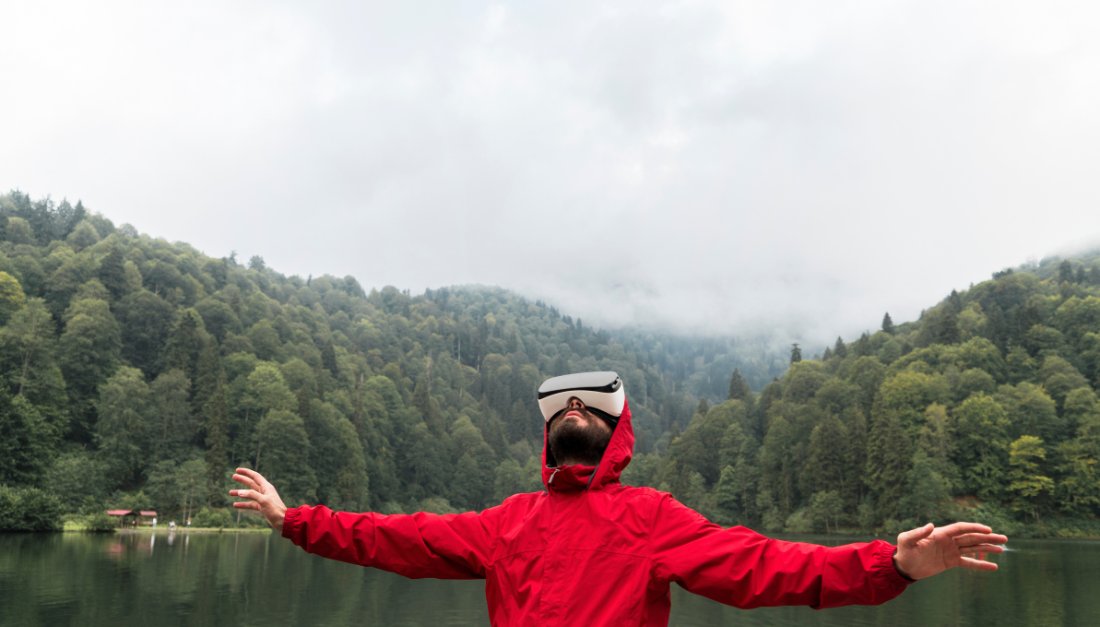 LiebertPub's tweet photo. Why Choosing Your #VirtualEnvironment Matters
Discover the findings from a new exploratory study in @Cyberpsych_Jn that investigates the effects of natural outdoor and indoor virtual environments on #psychophysiological and #cognitive responses: https://t.co/HEOxtpCmiD https://t.co/8UAdAWPhEi