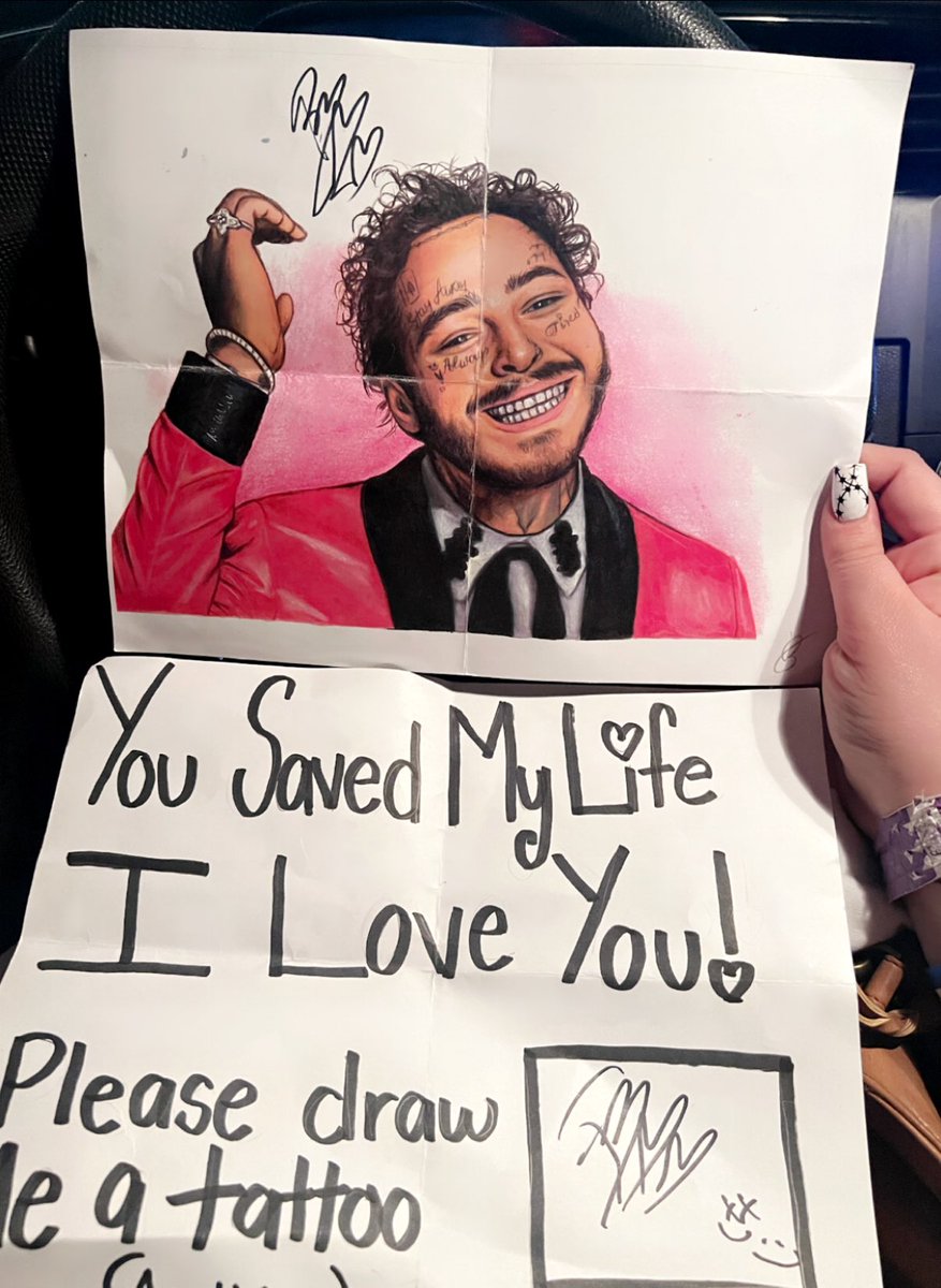 juliaaj1322's tweet photo. “I love you thank you so much”- @PostMalone 

Last night was a dream come true, he truly has saved my life. Watching him grow over the years has been insane ❤️ https://t.co/VDH0n7tC0F