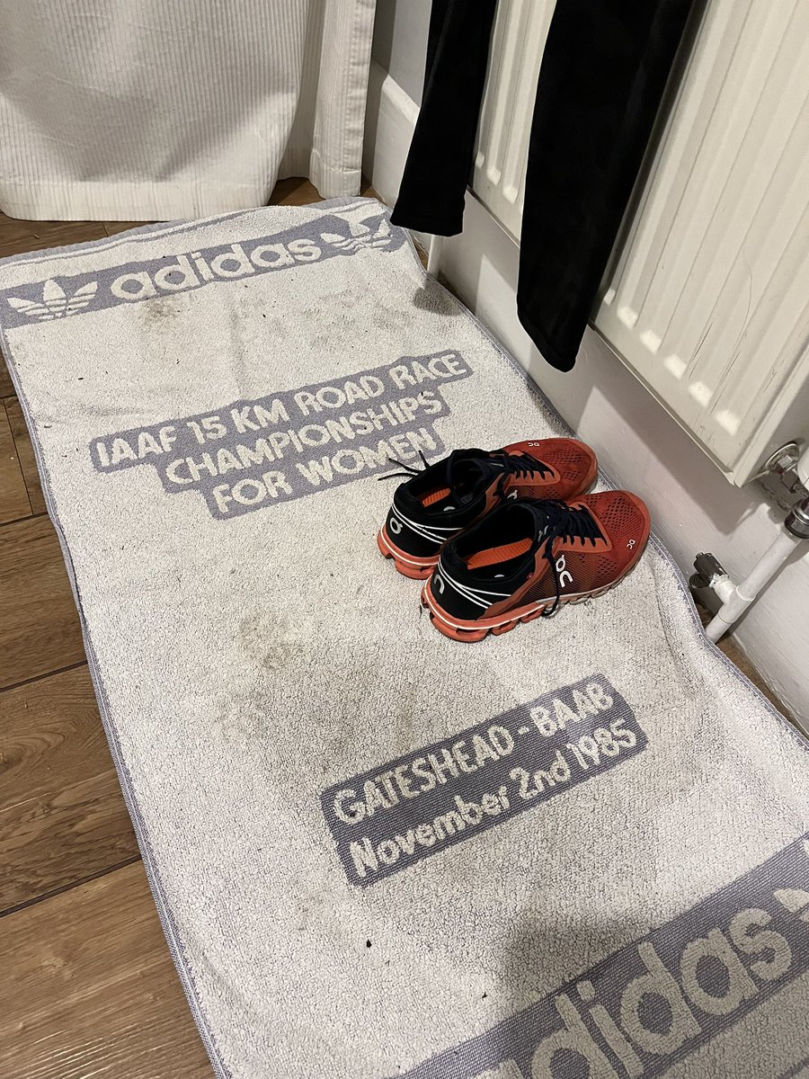 Due to the mad torrential rain tonight I put an old towel out ready for when I got home and would need to strip in the hall.. just realised how old it actually is - nearly as old as me! Sure <a href="/AthleticsImages/">Mark Shearman MBE</a> will have some pics from this day?! Anyone else still got one of these?!