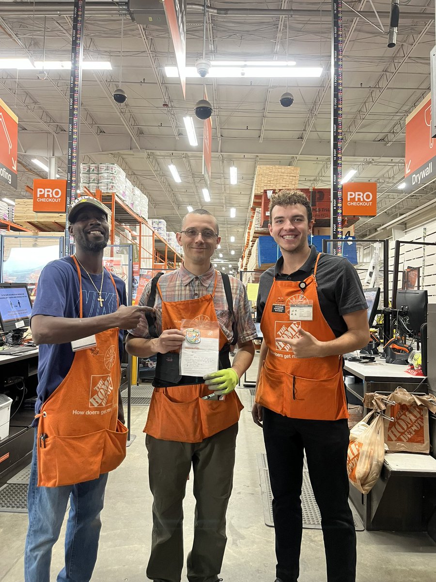 Congrats to Miles on his first homer badge! This guy always goes the extra “mile”. Very appreciative for everything he does for 0123 and our customers! #homedepot <a href="/Carolyn_THD/">Carolyn Jackson</a> @Carell_R <a href="/ASummers_HD/">Avery Summers</a>
