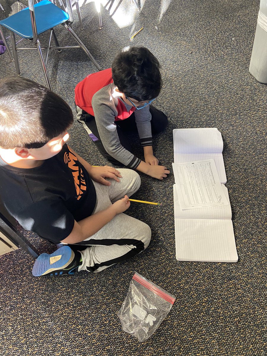 CRASRoom3's tweet photo. More partners. More math. More fun! #3rdgrade #lovetoseeit #room3rocks https://t.co/2QCK3BtK4N