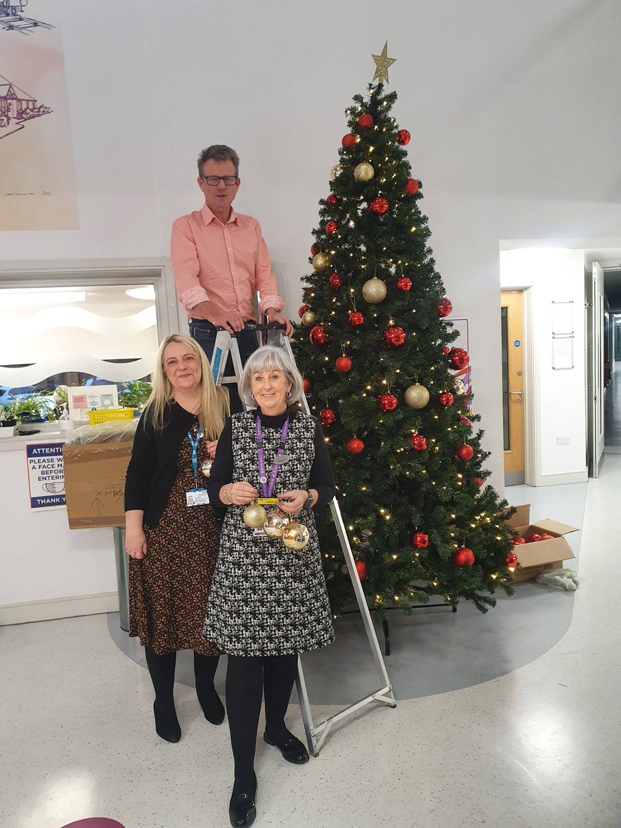 BuryHospice's tweet photo. Meet our Strictly dance couple Peter and Fiona. As a final push for their fundraising efforts, they have donated a lovely Christmas tree for the reception area at Bury Hospice. 
Peter and Fiona are asking for people to sponsor a bauble for £1.00. Visit https://t.co/jNBIjvZM2I https://t.co/IOoSB04g14