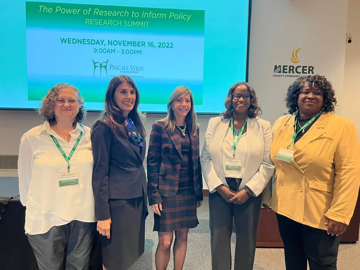 FirstLadyNJ's tweet photo. The Pascale Sykes Foundation Research Summit's theme—The Power of Research to Inform Policy—plays into the work my team and I have been doing for nearly 5 years.  
 
Thank you for allowing me to speak on all we've done so far for NJ's moms &amp; babies. #NurtureNJ https://t.co/j65IH3Sd4n