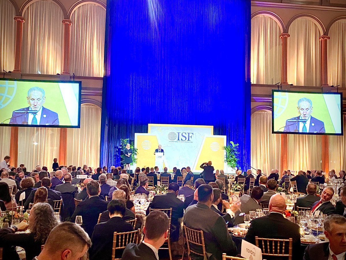 DssaAssociation's tweet photo. International Security Foundation (ISF) dinner at the Building Museum - Untiring support for DSS and its worldwide mission. #OSACweek2022 https://t.co/AHBOF0vQsL