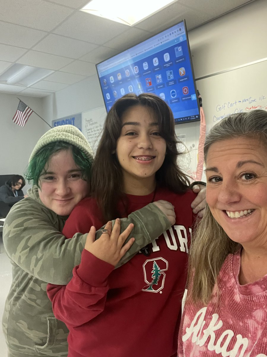 Mrs. Dodd tweet media