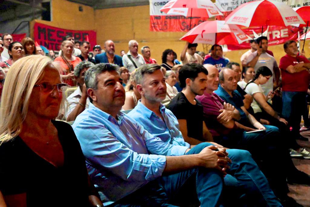 Con mística, como tanto nos gusta, compartimos un hermoso encuentro de Juntos por el Cambio. #EstamosJuntos y tenemos la certeza de que vamos a transformar Córdoba. Gracias a los partidos con los que compartimos los valores de nuestro espacio por haber compartido este momento.