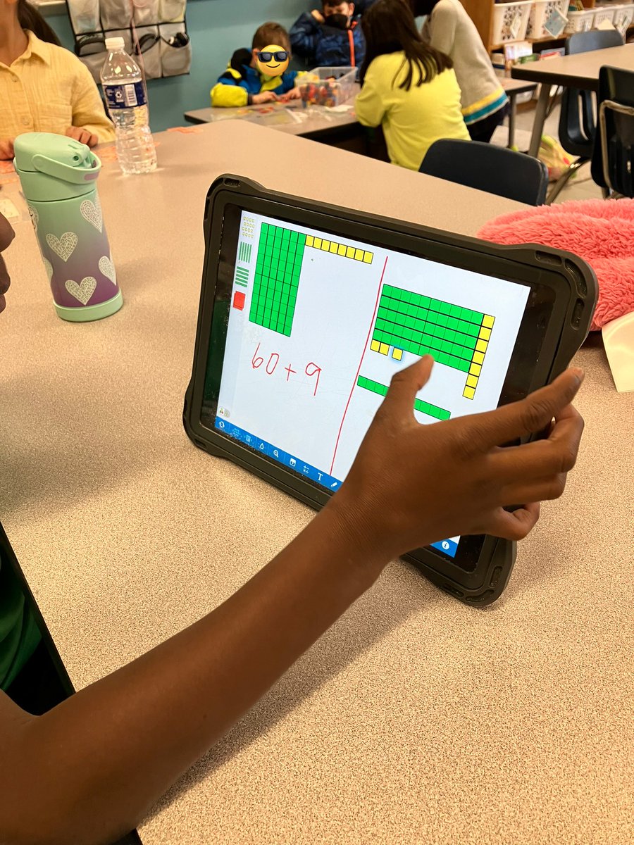 Second graders are practicing place value concepts in workshop. They’re crushing it! <a target='_blank' href='http://twitter.com/APSMath'>@APSMath</a> <a target='_blank' href='http://twitter.com/AbingdonGIFT'>@AbingdonGIFT</a> <a target='_blank' href='http://twitter.com/AbingdonMATH1'>@AbingdonMATH1</a> <a target='_blank' href='https://t.co/8KynhO86Bk'>https://t.co/8KynhO86Bk</a>