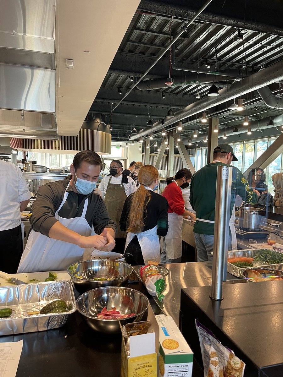 Another amazing quarter! Students in the Stanford Teaching Kitchen Elective for MD/PA Students SURG244 never fail to impress. Here is their spread for their final tonight. So humbled and grateful to be part of this journey. #CulinaryMedicine @StanfordMed @StanfordGenSurg