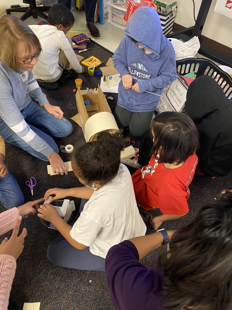 MrsRitt_2ndCSP's tweet photo. Collaboration is key as Ss were challenged to build teepees, Pueblo’s and Longhouses today with their families as part of AEW!!! https://t.co/hfmSac9j5Y