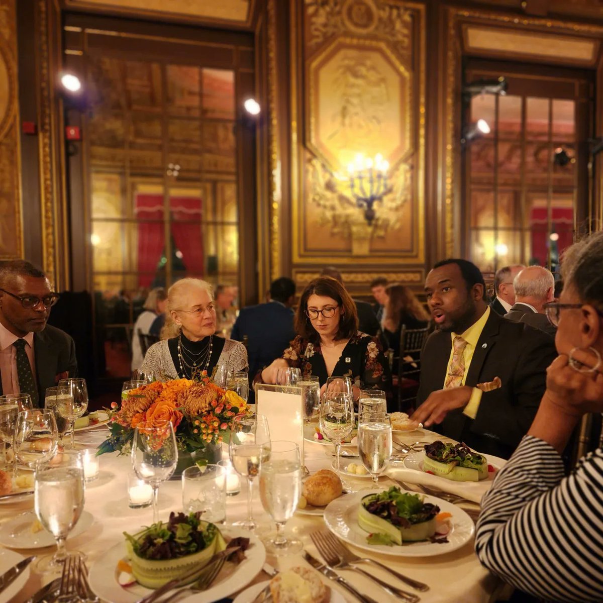 pspnyinc's tweet photo. Amazing night with @marcusasibley & @GiseleHearne1 at the Environmental Advocates NY Advocate Awards 2022 at the #MetropolitanClub – https://t.co/xRpJTyh6VN