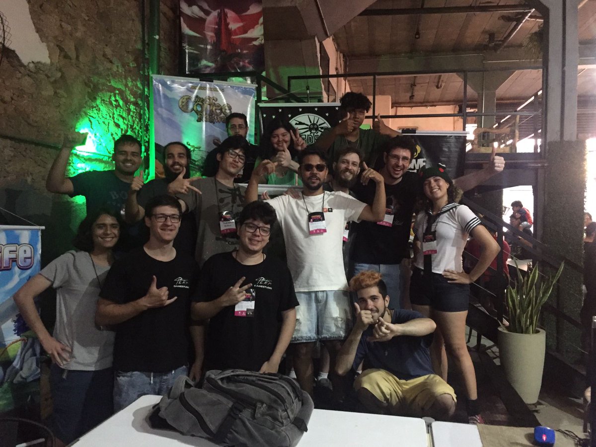 Galera dos Dev Indie Games #13bit #santoscreativageekfestival <a href="/PulsatrixStudio/">Pulsatrix Studios – SALVE A.I.L.A NA WISHLIST!!!</a> <a href="/D4TeamGames/">Dream4Team</a>  @andre_la_devlog <a href="/studioraidboss/">Raidboss Studio</a> <a href="/_danilo_bezerra/">Danilo Bezerra</a> <a href="/capsul3studio/">Capsule Studio</a>