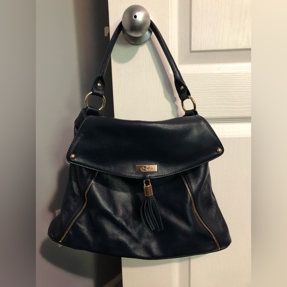 KMoonwillow's tweet photo. So good I had to share! Check out all the items I'm loving on @Poshmarkapp #poshmark #fashion #style #shopmycloset #ninewest #onnaehrlich #spiegellife: https://t.co/URrtW7eG6x https://t.co/h6paTo6PLT