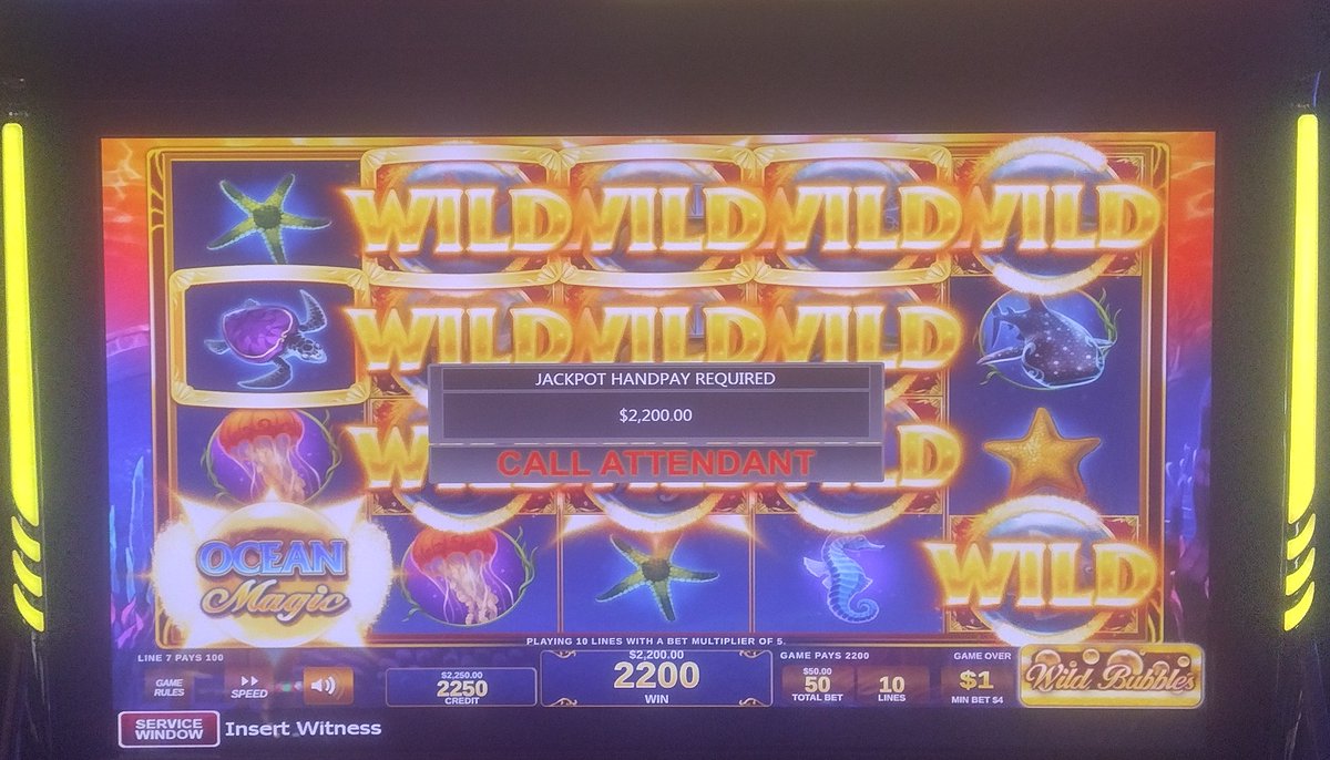 APkid7's tweet image. Another day at the office 
Wild handpay