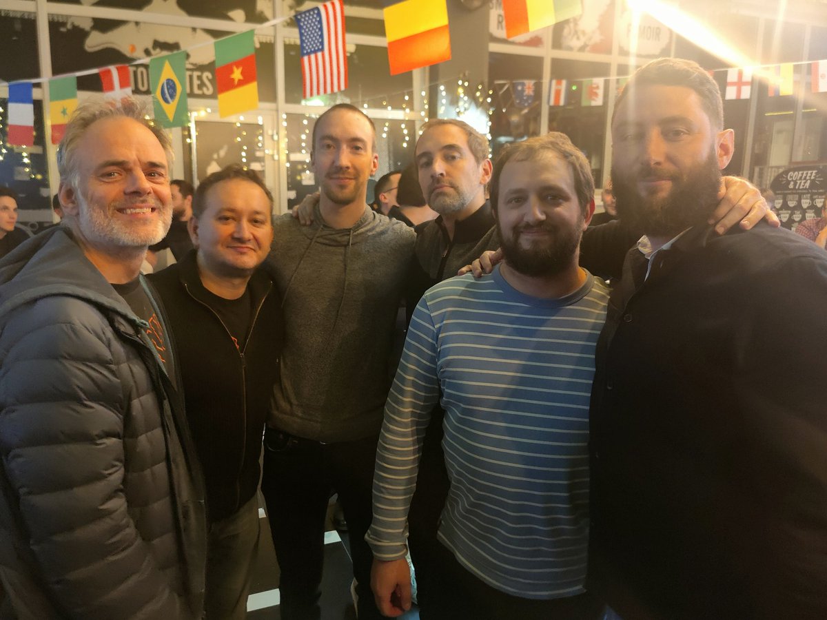 OptaJean's tweet photo. 1,2,3 - Ils sont sur le podium du 10e #OptaJeanQuiz :

🥇@onzemondial
🥈@sofoot
🥉@francefootball

Bravo. https://t.co/z5QH3wqG59